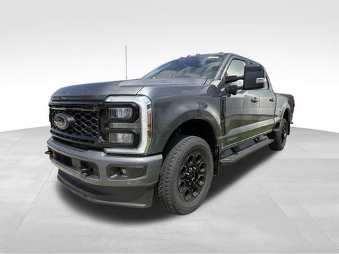 New 2026 Ford F250 Lariat w/ Black Appearance Package AWD/4WD image 9