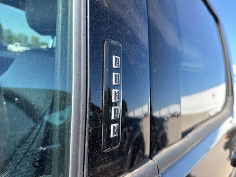 Used 2024 Ford F150 Lariat w/ Equipment Group 502A High AWD/4WD image 4