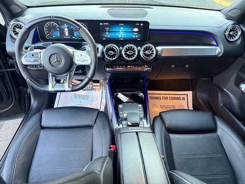 Used 2021 Mercedes-Benz GLB 35 AMG 4MATIC w/ AMG Night Package image 10