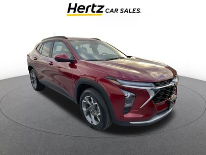 Used 2025 Chevrolet Trax LT w/ LT Convenience Package