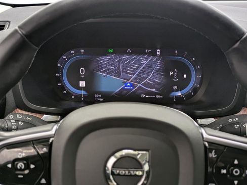 Used 2024 Volvo S60 B5 Plus image 26