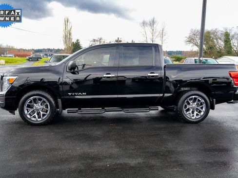 Used 2021 Nissan Titan SV w/ SV Convenience Package image 13