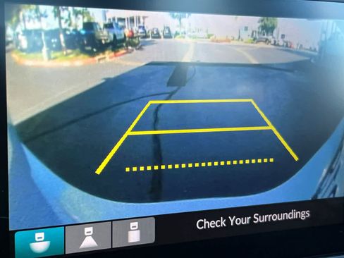 Used 2022 Honda Civic EX image 19