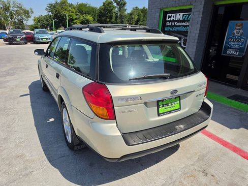 Used 2007 Subaru Outback 2.5i AWD/4WD image 10