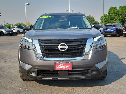 Certified 2024 Nissan Pathfinder SV AWD/4WD image 5