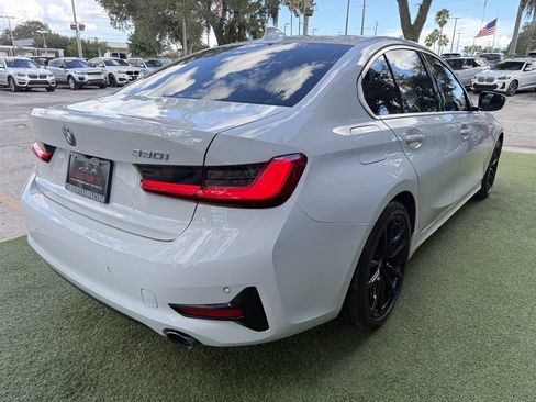 Used 2021 BMW 330i Sedan w/ Convenience Package RWD image 6