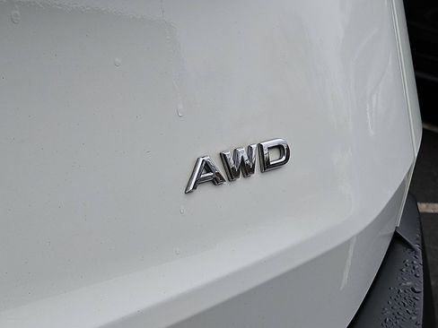 Certified 2023 Nissan Rogue S image 30