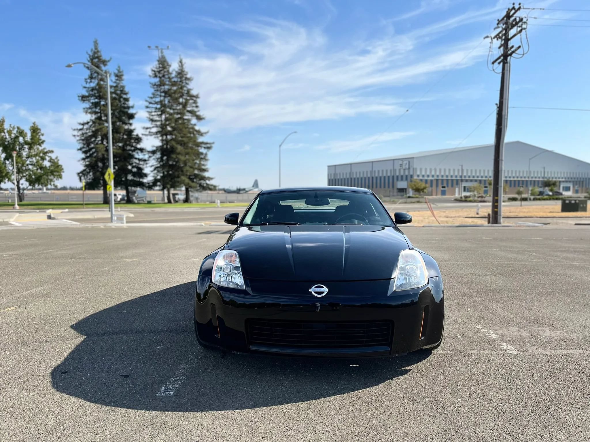 Used 2005 Nissan 350Z Performance RWD image 2