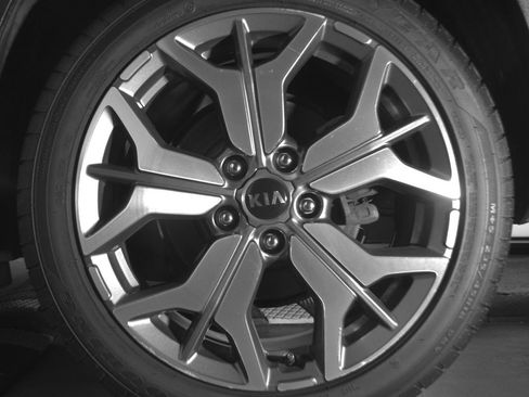 Used 2021 Kia Seltos S AWD/4WD image 11