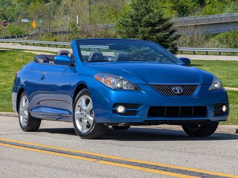 Used 2008 Toyota Solara SLE FWD image 1