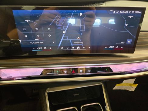 New 2025 BMW 760i xDrive w/ Executive Package image 18