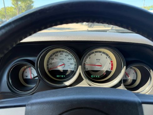 Used 2009 Dodge Challenger R/T RWD image 20