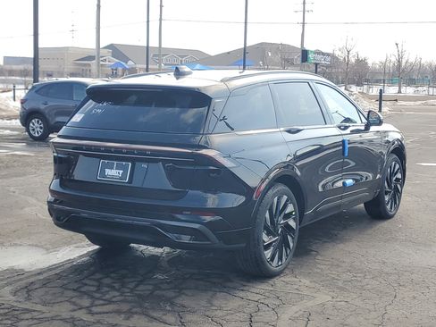 New 2026 Lincoln Nautilus Reserve image 4