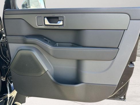 New 2025 INEOS Grenadier AWD/4WD image 14