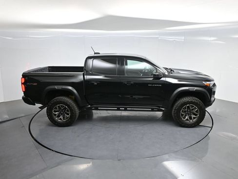 Used 2024 Chevrolet Colorado ZR2 w/ ZR2 Convenience Package III AWD/4WD image 66