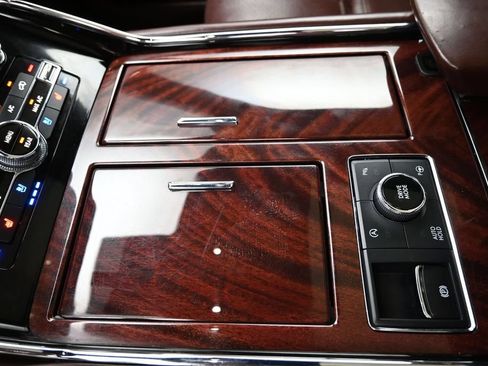 Used 2020 Lincoln Navigator L Black Label w/ Cargo Convenience Package AWD/4WD image 14
