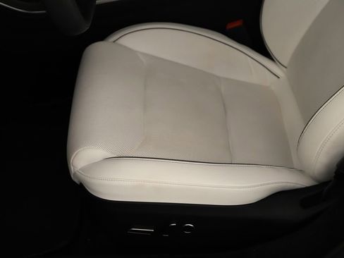 Used 2023 Tesla Model S Plaid AWD/4WD image 23
