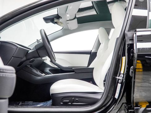 Used 2025 Tesla Model 3 Long Range RWD image 40