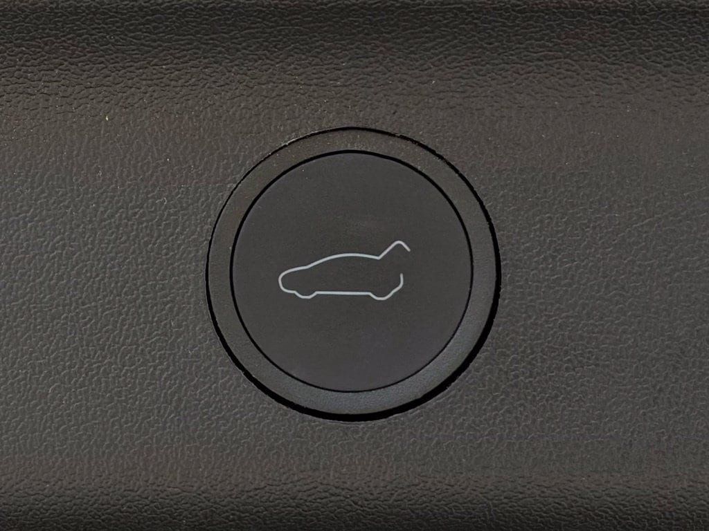 Used 2023 Tesla Model Y Long Range AWD/4WD image 26