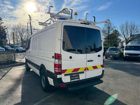 Used 2012 Mercedes-Benz Sprinter 2500 w/ Additional Battery Pkg image 8
