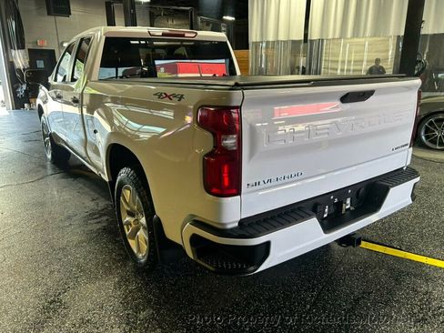 Used 2021 Chevrolet Silverado 1500 Custom AWD/4WD image 5