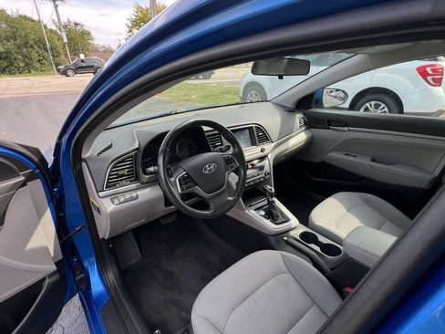 Used 2017 Hyundai Elantra SE w/ SE A/T Tech Package 03 image 11