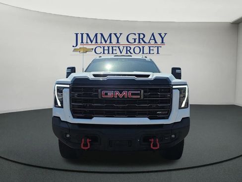 Used 2024 GMC Sierra 2500 AT4X w/ AT4X AEV Edition AWD/4WD image 8