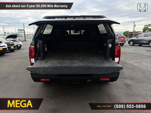 Used 2017 Honda Ridgeline Black Edition image 16