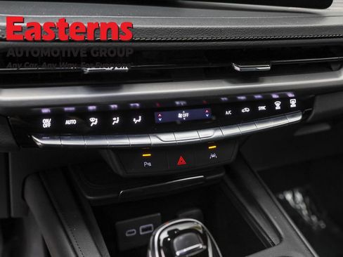 Used 2024 Cadillac XT4 Premium Luxury image 20