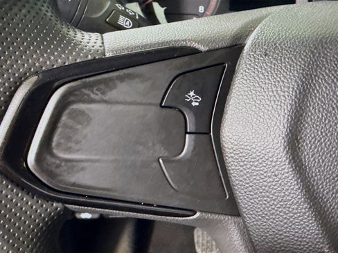 Used 2021 Chevrolet TrailBlazer LS FWD image 14
