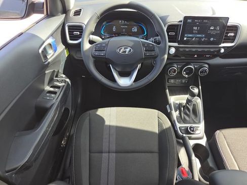 New 2026 Hyundai Venue SEL FWD image 23