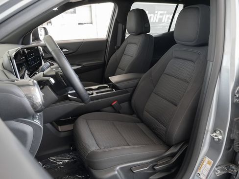 Used 2026 Chevrolet Equinox LT FWD image 18