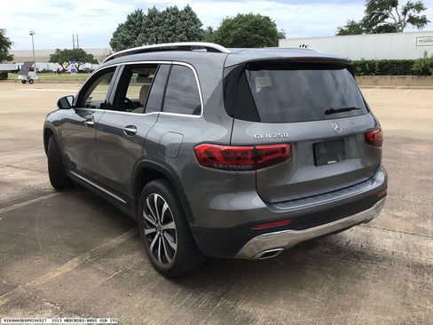 Used 2023 Mercedes-Benz GLB 250 image 6