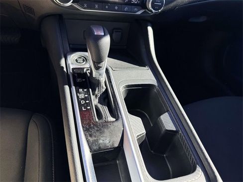 Used 2021 Nissan Sentra SV image 23