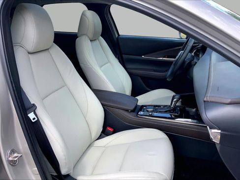 Used 2024 MAZDA CX-30 AWD 2.5 S w/ Premium Package image 8