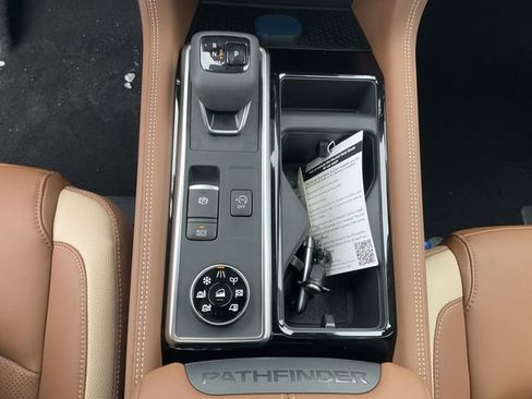 New 2026 Nissan Pathfinder Platinum w/ Cargo Package image 24