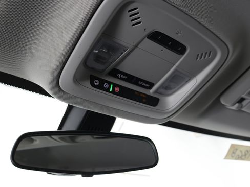 Used 2019 Chevrolet Traverse LT w/ LPO, Floor Liner Package image 12