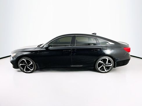Used 2019 Honda Accord Sport image 4