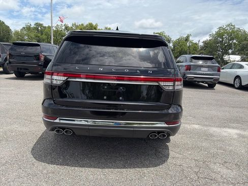 Used 2023 Lincoln Aviator Reserve w/ Equipment Group 201A AWD/4WD image 6