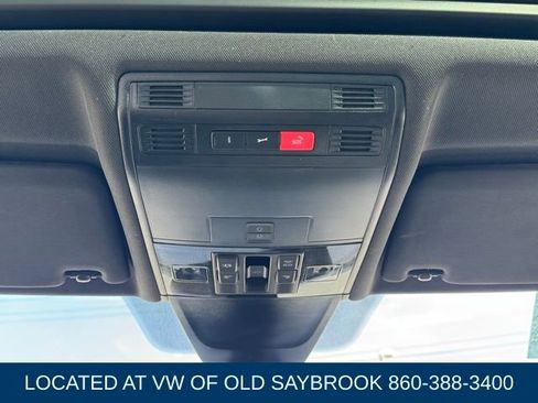 Certified 2024 Volkswagen Tiguan SE R-Line AWD/4WD image 19