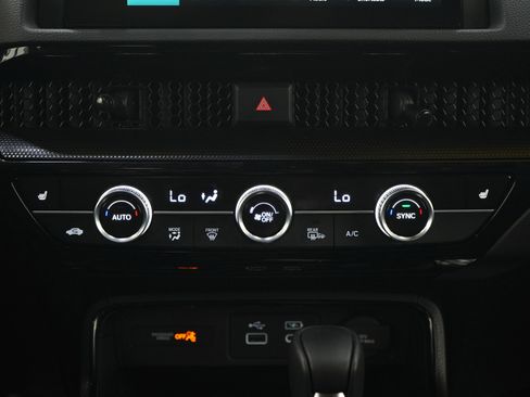Used 2024 Honda CR-V Sport Touring image 19