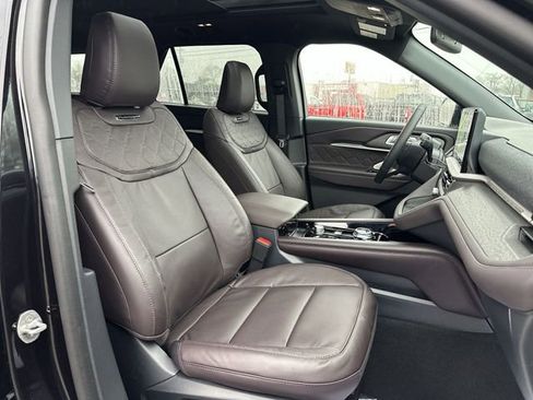 New 2026 Ford Explorer Platinum w/ LUX Leather Package image 29
