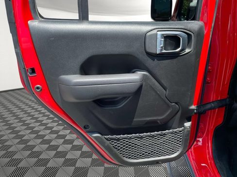 Used 2022 Jeep Wrangler Unlimited Sport AWD/4WD image 13