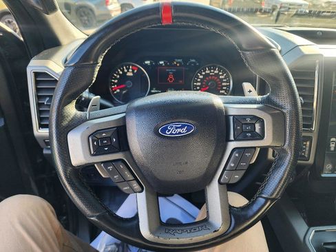 Used 2019 Ford F150 Raptor w/ Equipment Group 802A Luxury image 22