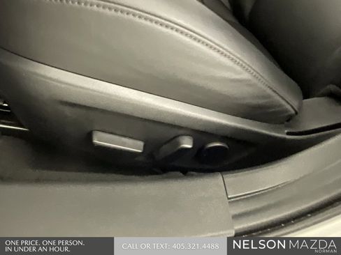 Certified 2025 MAZDA MAZDA3 s image 25