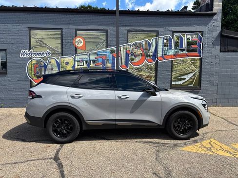 Used 2024 Kia Sportage X-Pro AWD/4WD image 9