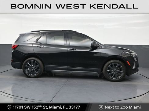 Used 2023 Chevrolet Equinox RS image 6