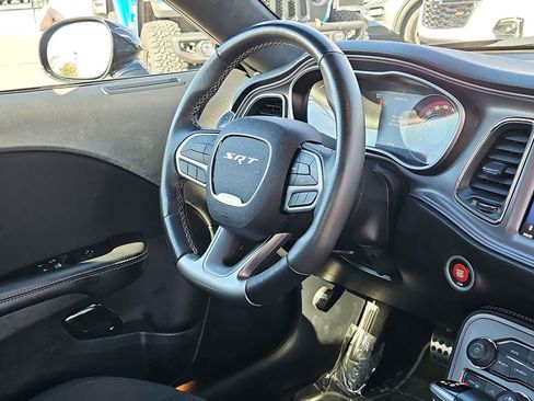 Used 2023 Dodge Challenger SRT Hellcat image 21