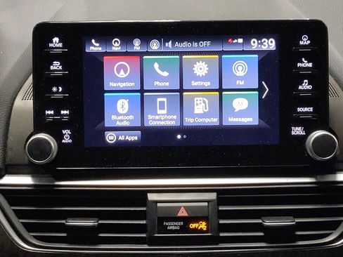 Used 2021 Honda Accord Touring image 25