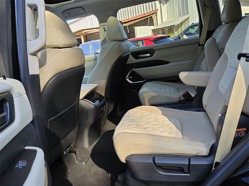 New 2026 Nissan Armada Platinum image 5